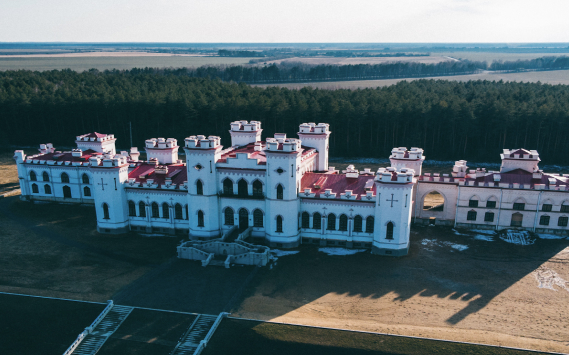 The Puslovskies’ Palace  